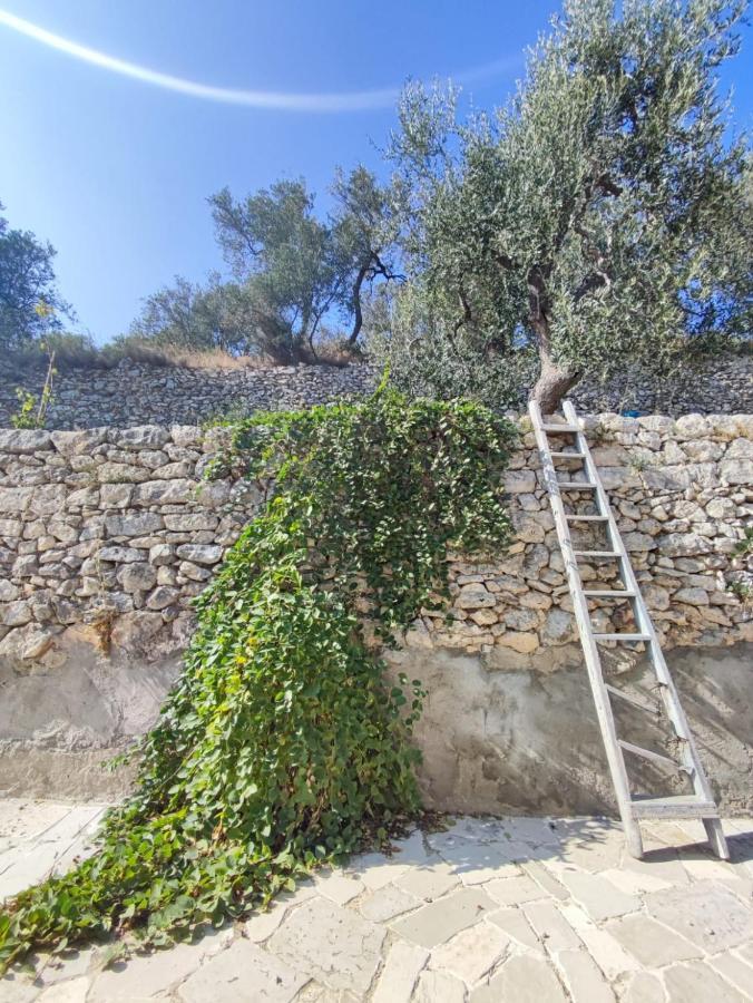 Dimora Mediterranea Mattinata Luaran gambar